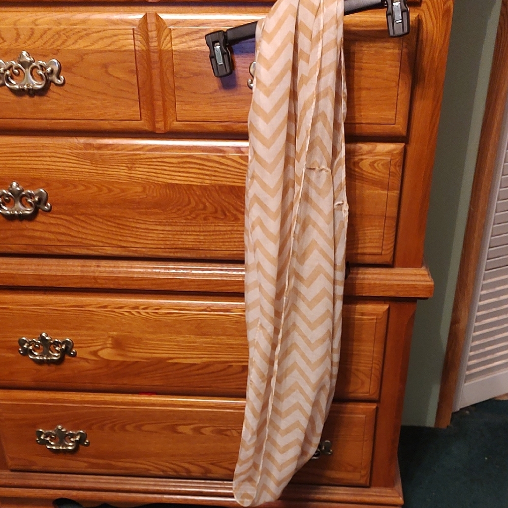 Chevron Patterned Infinity Scarf